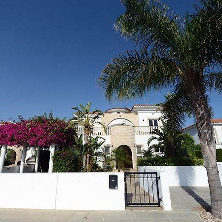 Villa Karythia Pyla Exterior foto