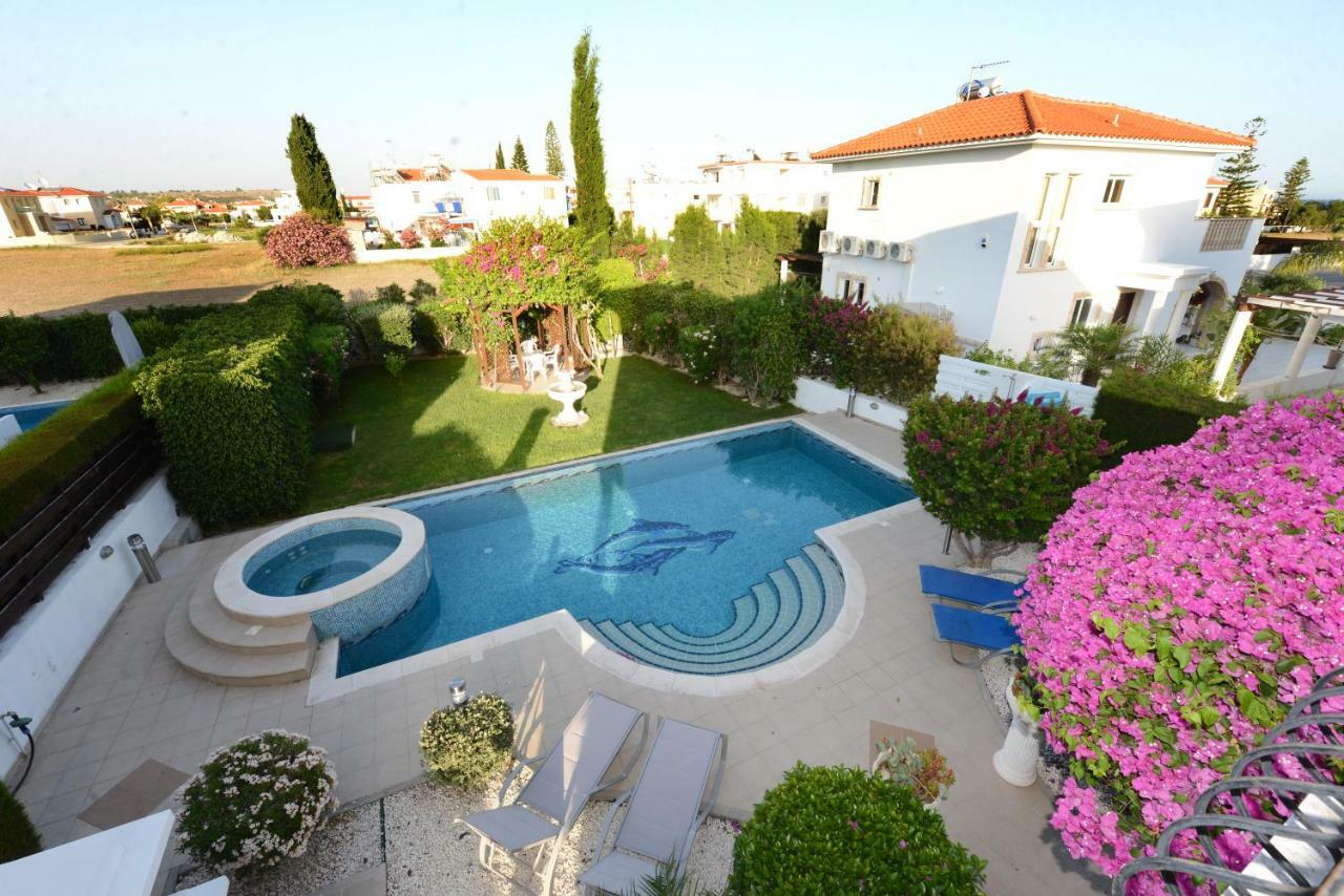 Villa Karythia Pyla Exterior foto